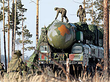 На боевом дежурстве стоят более 100 установок «Тополь»