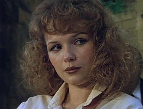 «Она перевоплотилась в пантеру, а потом угасла»: как жила звезда фильма «Чародеи» Александра Яковлева