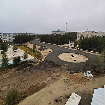 В центре Ноябрьска начали строить кольцо, которое ждали много лет