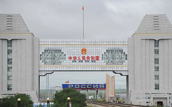 Пассажирское сообщение возобновили на границе с КНР в Приморье впервые с 2020 года