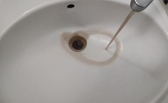 Жители 4 муниципалитетов Белгородской области жалуются на качество воды