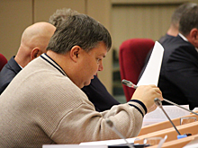 Саратовский депутат устроил скандал из-за отсутствия денег на проезд