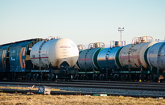 Правительство разрешило экспорт бензина производителям с 1 марта по 31 августа