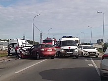 Три человека пострадали в массовом ДТП под Новосибирском