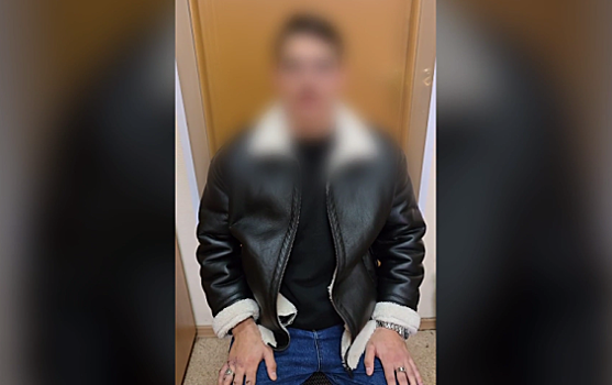 В Курске задержали мужчину, разбившего стекло остановки на улице Хрущёва