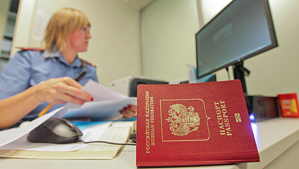 В России подорожают загранпаспорта