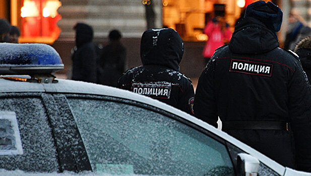 В Москве протаранивший машину полиции водитель BMW сам явился в отделение