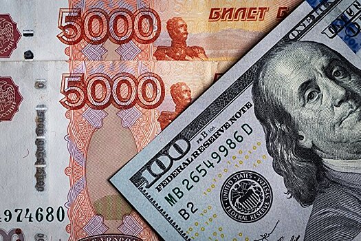 Эксперты сравнили рубль с другими валютами