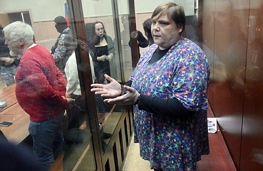 Просили 14 лет — дали пять: реакция на приговор журналистке Баязитовой