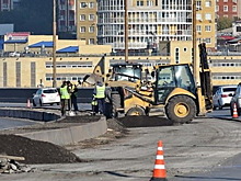 В Омске ремонт Фрунзенского моста выполнили на 70%