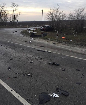 В Ростовской области в страшном ДТП с Range Rover погибла чиновница и ее сын