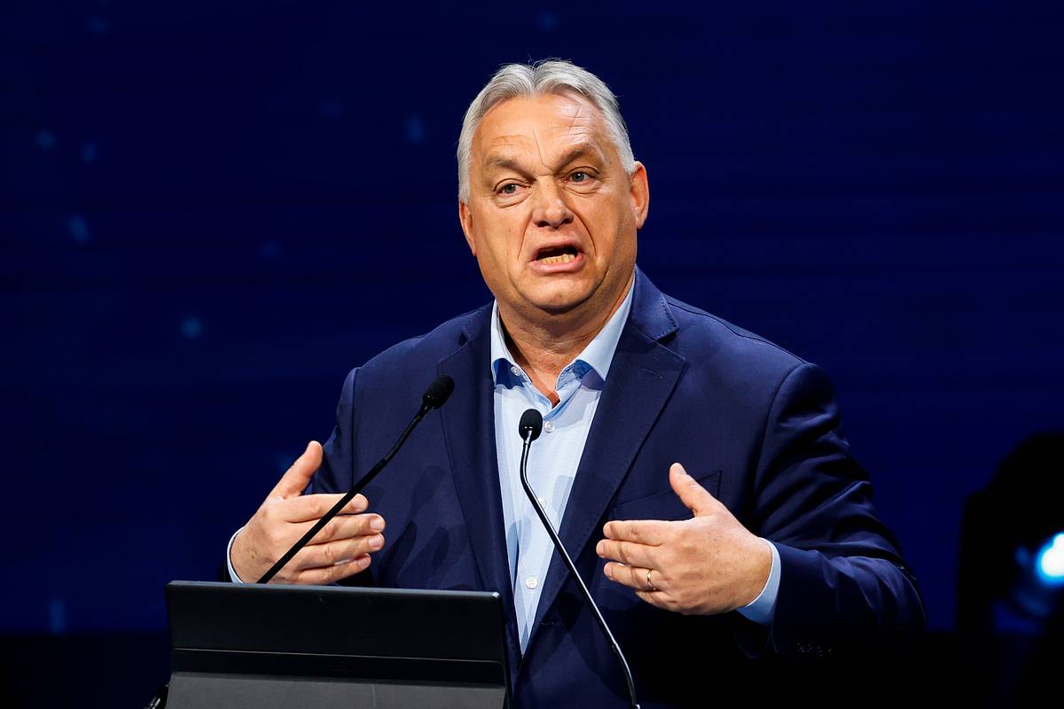 В Германии призвали наказать Орбана