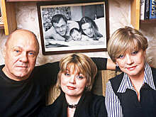 Актер Долинский призвал Юлию Меньшову держаться после ухода Веры Алентовой