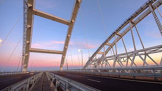Крымский мост пересекли 5 миллионов машин