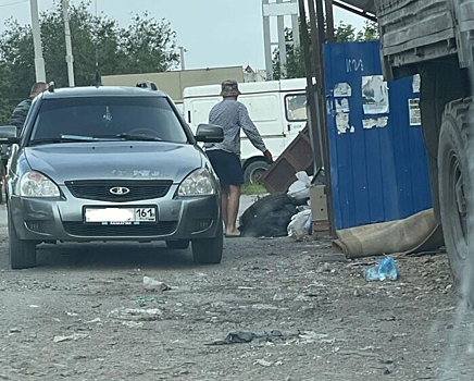 На новочеркассцев, захламляющих площадки рядом с мусорными контейнерами, составили 47 протоколов