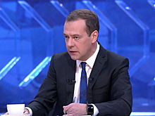 Медведев приехал в "Останкино" на разговор