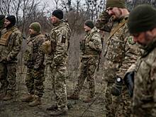На Украине предрекли продолжение мобилизации после отмены военного положения