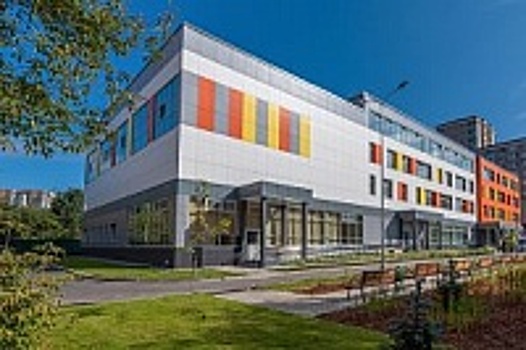 Завершено строительство школы на 1,1 тыс. учащихся в Крюково