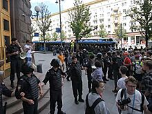 Суд приговорил к 2 годам условно участника несанкционированной акции Владимира Емельянова