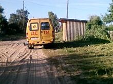 Жители алтайского села добились ремонта школьного автобуса