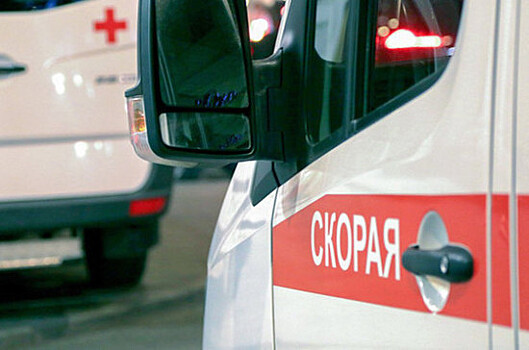 Два человека погибли в ДТП с такси и фурой на Кубани