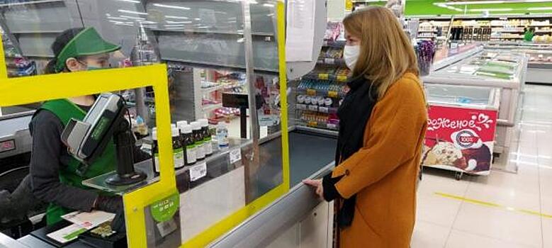 В Иркутской области продолжают проверять кафе и торговые центры