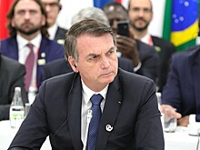 Президент Бразилии доставлен в больницу после падения