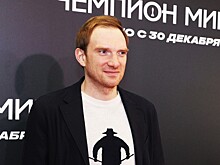 Уехавший из России актер публично обратился к маме