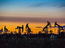 Цены на нефть перешли к снижению в рамках коррекции
