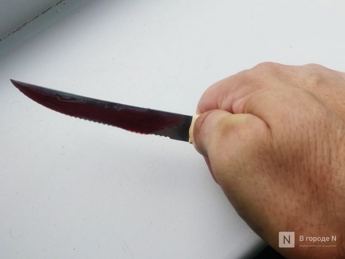 Пьяная кассирша зарезала военнослужащего в Казани