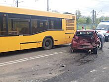 В Ростове водитель автобуса спровоцировал ДТП