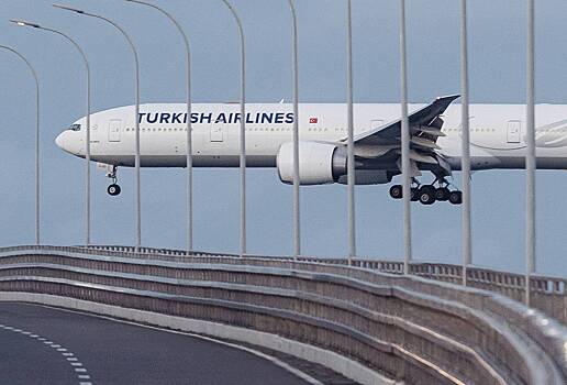 Россиянам посоветовали не летать с Turkish Airlines из-за недопуска на рейсы