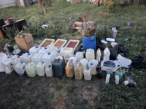 Тамбовские оперативники выявили нарколабораторию в деревне Ахтырка и изъяли 770 граммов метадона