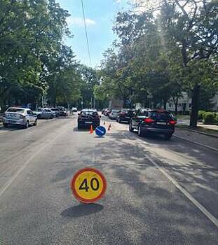 На Карла Маркса 9-летний школьник попытался проскочить через дорогу в неположенном месте и оказался в больнице