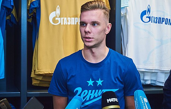 "Уважаемые клоуны, в "Зените" всё хорошо". Глушенков ответил тем, кто недоволен его уходом из "Локомотива"