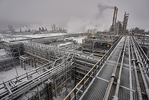 На «Запсибнефтехиме»  пройдет  реконструкция участка переработки углеводородного сырья для полимеров