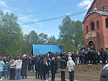В Байкальске похоронили двоих убитых на праздновании дня рождения детей
