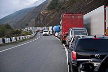 Пробки на границе с Грузией описали фразой «такого не было даже в мобилизацию»