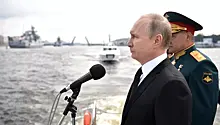 Путин и лидеры африканских стран приняли участие в праздновании Дня ВМФ в Санкт-Петербурге