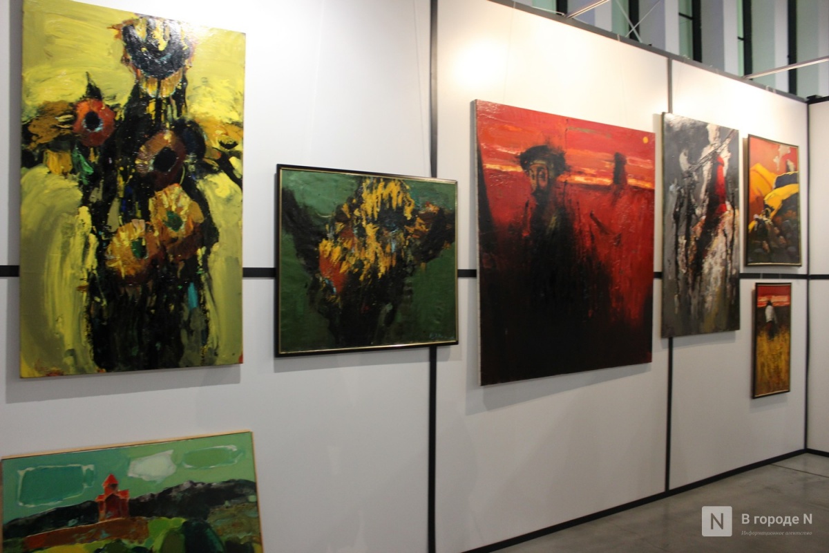 арт выставка. выставка картин. выставка фотографий детей. открылась выставка. выставка арт мир нижний новгород 2022.