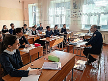 Полицейские Северной Осетии провели в кадетском классе беседу по профилактике экстремизма и терроризма