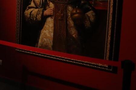 Во Владивостоке открылась выставка «Романовы. От царя до императора. Из собрания Музеев Московского Кремля»