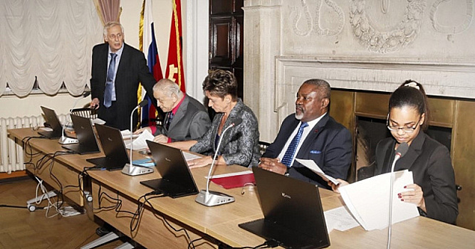 Институт Африки РАН отметил 100-летие первого президента Анголы