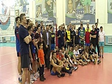 Волейболисты «Урала» проэкзаменовали болельщиков