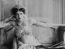 Мата Хари и другие бойцы сeксуального фронта, из-за которых разразились политические скандалы