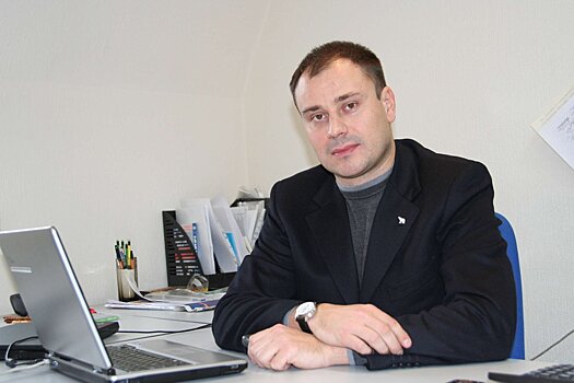 Политтехнолог Лев Павлючков: Саратовская область не успевает с чем угодно - там дно