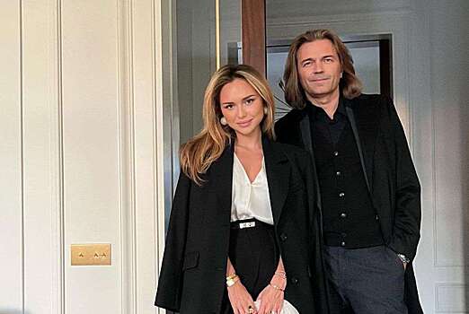 Курьез на школьной линейке: дочь Дмитрия Маликова приняли за маму ее брата