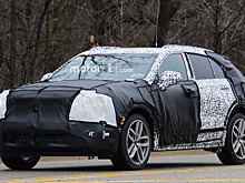 Cadillac вывел на тесты конкурента Mercedes-Benz GLA