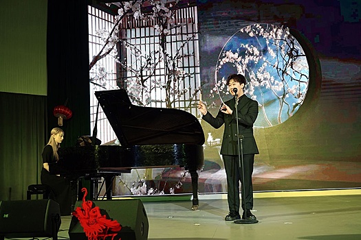 В КФУ студенты устроили настоящий новогодний фестиваль