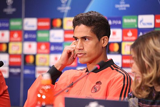 Рафаэль Варан сравнил систему управления клубом в «Реале» и в «Манчестер Юнайтед»